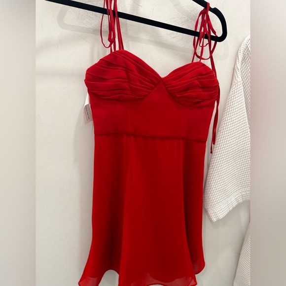 Fame and Partners The Elham Dress - Picture 5 of 7